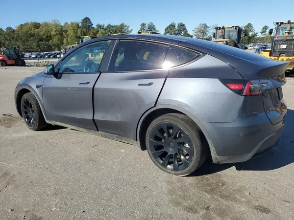 7SAYGDEEXPA109331 2023 TESLA MODEL Y - Image 2