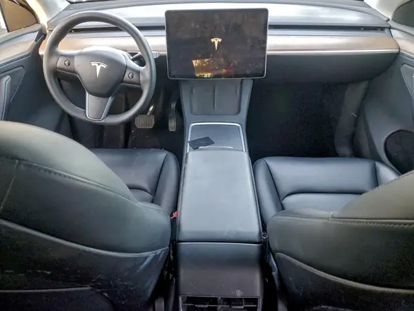 7SAYGDEEXPA112181 2023 TESLA MODEL Y - Image 8