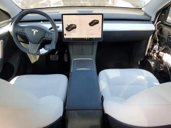 7SAYGDEEXPA116005 2023 TESLA MODEL Y - Image 8