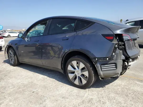 7SAYGDEEXPA119664 2023 TESLA MODEL Y - Image 2