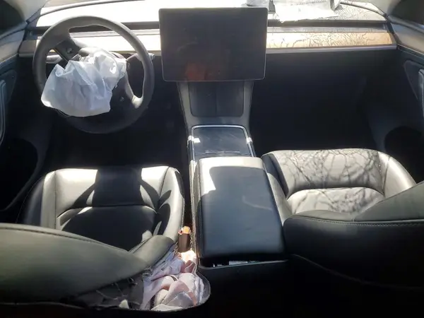 7SAYGDEEXPA131071 2023 TESLA MODEL Y - Image 8