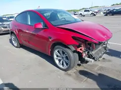 7SAYGDEEXPA142006 2023 TESLA MODEL Y