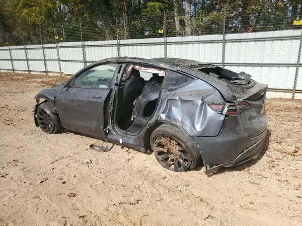 7SAYGDEEXPA151319 2023 TESLA MODEL Y - Image 2