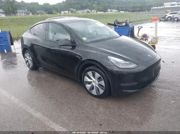 7SAYGDEEXPA169903 2023 TESLA MODEL Y - Image 1