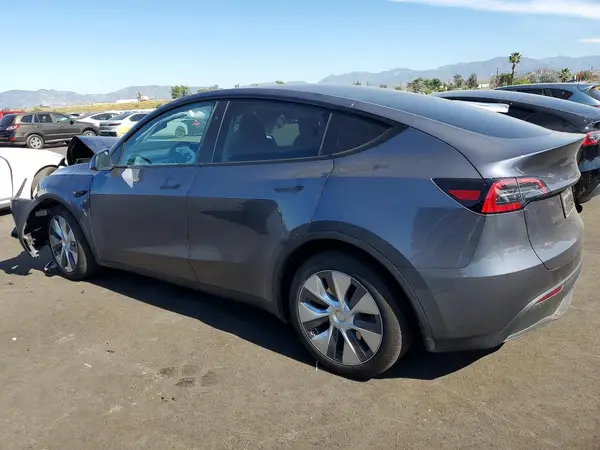 7SAYGDEEXPA173904 2023 TESLA MODEL Y - Image 2