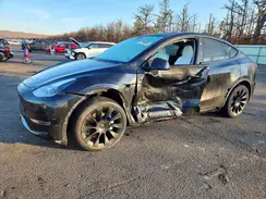 7SAYGDEEXPA183803 2023 TESLA MODEL Y