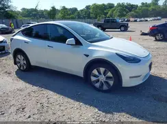 7SAYGDEEXPA189018 2023 TESLA MODEL Y