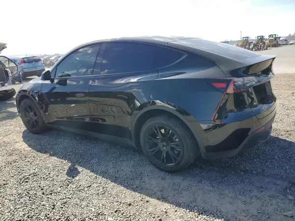7SAYGDEEXPA190623 2023 TESLA MODEL Y - Image 2
