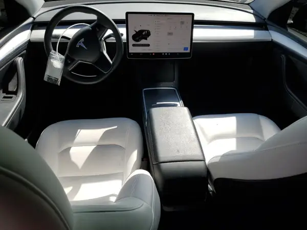 7SAYGDEEXPA190623 2023 TESLA MODEL Y - Image 8
