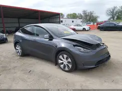 7SAYGDEEXPA193912 2023 TESLA MODEL Y