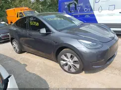 7SAYGDEEXPA195059 2023 TESLA MODEL Y