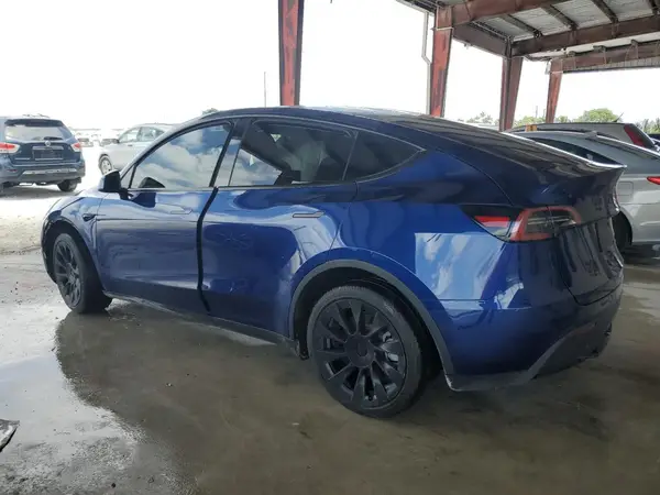 7SAYGDEEXPA198141 2023 TESLA MODEL Y - Image 2