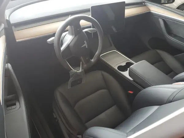 7SAYGDEEXPA198141 2023 TESLA MODEL Y - Image 8