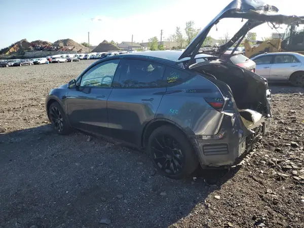 7SAYGDEEXPA199001 2023 TESLA MODEL Y - Image 2