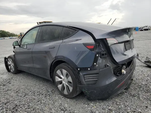 7SAYGDEEXPA203659 2023 TESLA MODEL Y - Image 2