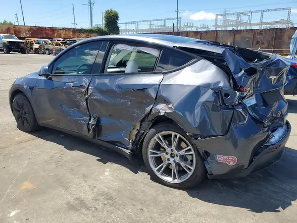 7SAYGDEEXPA207873 2023 TESLA MODEL Y - Image 2