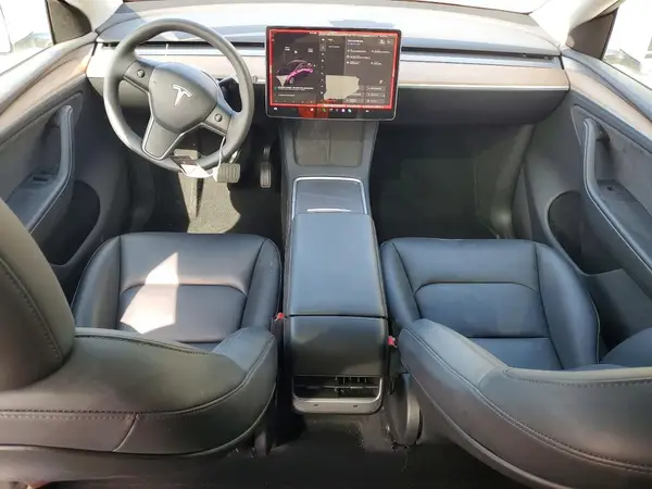 7SAYGDEEXPA210174 2023 TESLA MODEL Y - Image 8