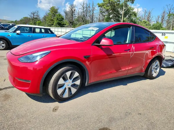 7SAYGDEEXPF595433 2023 TESLA MODEL Y - Image 1