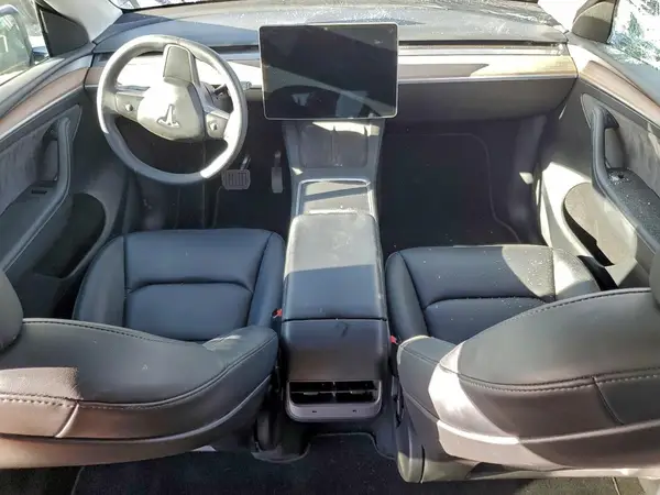 7SAYGDEEXPF609489 2023 TESLA MODEL Y - Image 8
