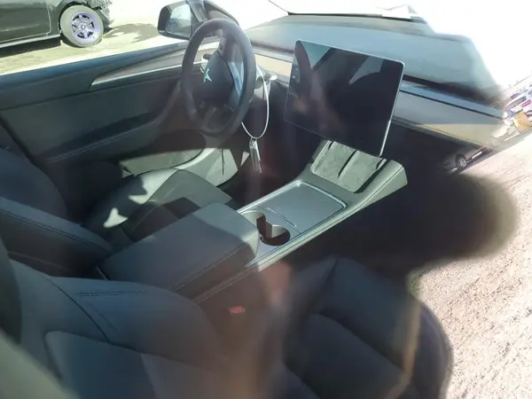 7SAYGDEEXPF609525 2023 TESLA MODEL Y - Image 8
