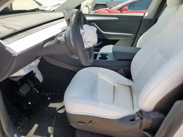 2023 TESLA MODEL Y auction photo 7