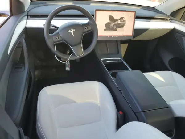 7SAYGDEEXPF638586 2023 TESLA MODEL Y - Image 8