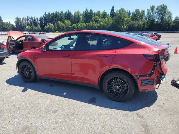 7SAYGDEEXPF647059 2023 TESLA MODEL Y - Image 2