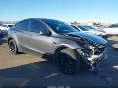 7SAYGDEEXPF647403 2023 TESLA MODEL Y