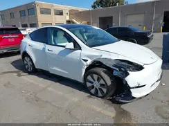 7SAYGDEEXPF675234 2023 TESLA MODEL Y