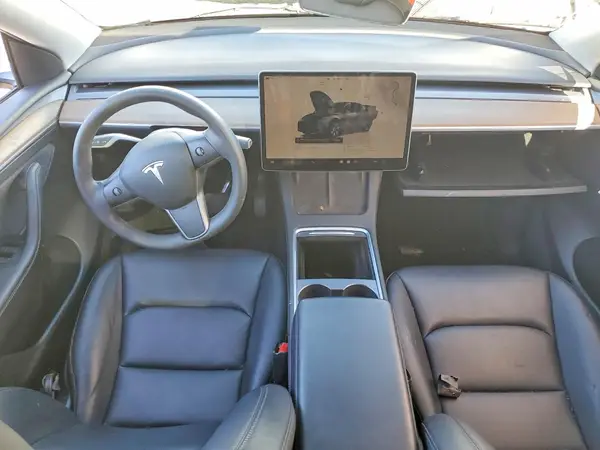 7SAYGDEEXPF683852 2023 TESLA MODEL Y - Image 8