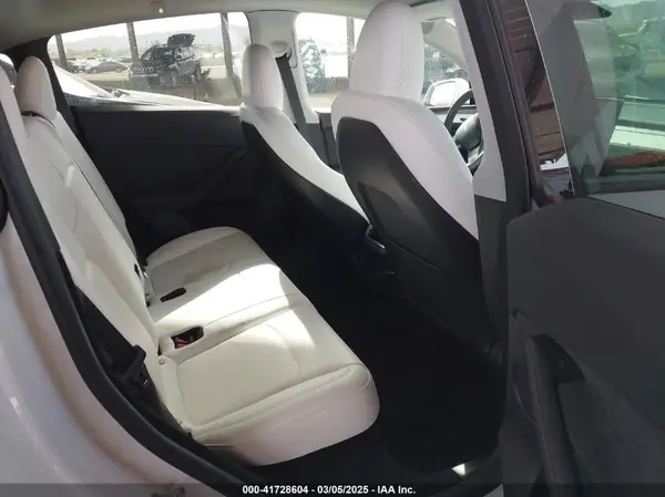 7SAYGDEEXPF691580 2023 TESLA MODEL Y - Image 8