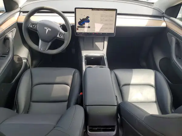 7SAYGDEEXPF703856 2023 TESLA MODEL Y - Image 8