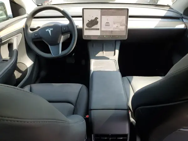 7SAYGDEEXPF751826 2023 TESLA MODEL Y - Image 8