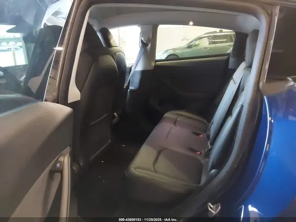 7SAYGDEEXPF763345 2023 TESLA MODEL Y - Image 8