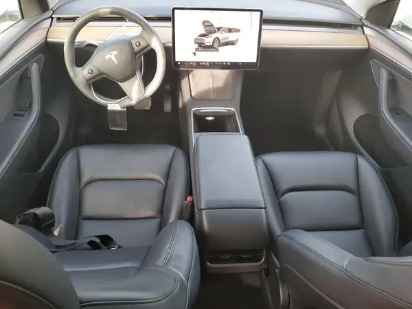 7SAYGDEEXPF782154 2023 TESLA MODEL Y - Image 8