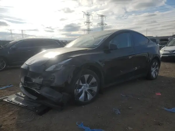 7SAYGDEEXPF798712 2023 TESLA MODEL Y - Image 1