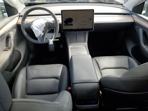7SAYGDEEXPF798712 2023 TESLA MODEL Y - Image 8