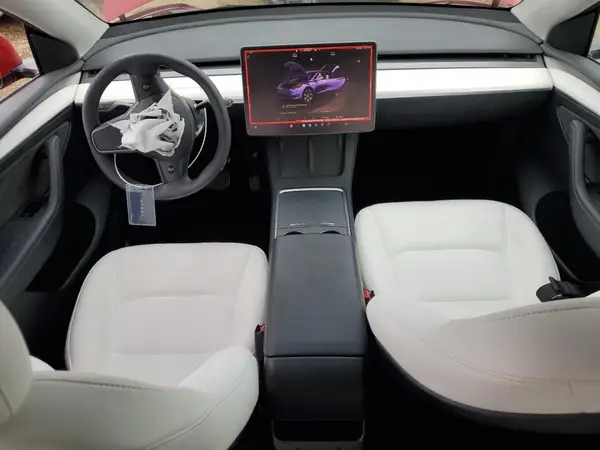 7SAYGDEEXPF823186 2023 TESLA MODEL Y - Image 8