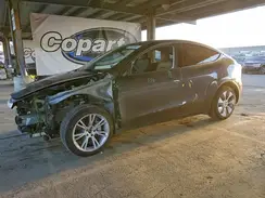 7SAYGDEEXPF827528 2023 TESLA MODEL Y
