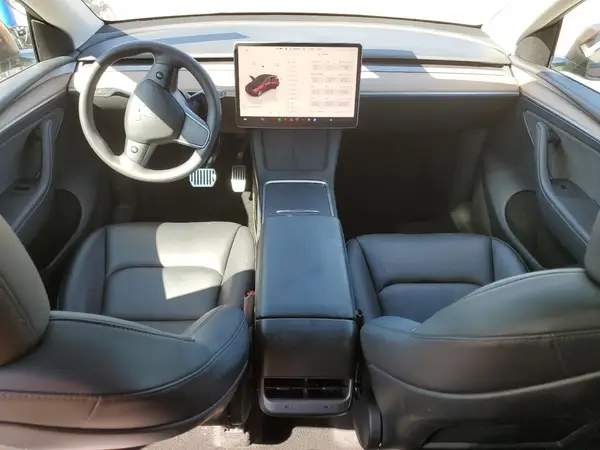 7SAYGDEEXPF829201 2023 TESLA MODEL Y - Image 8