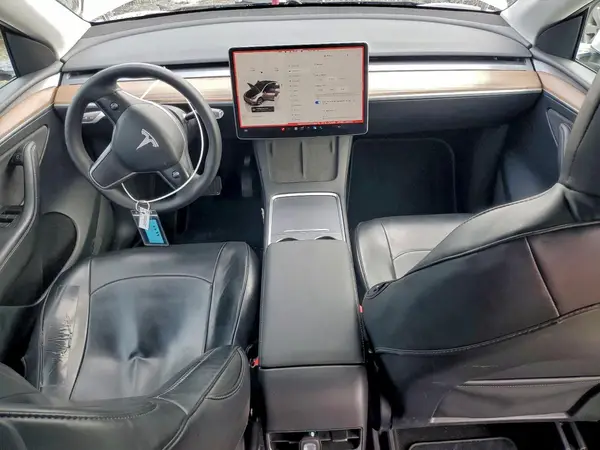 7SAYGDEEXPF830378 2023 TESLA MODEL Y - Image 8