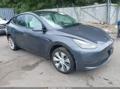 7SAYGDEEXPF854227 2023 TESLA MODEL Y