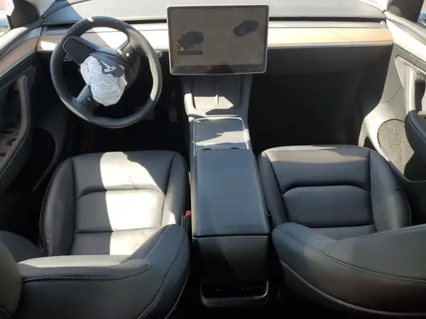 7SAYGDEEXPF867625 2023 TESLA MODEL Y - Image 8