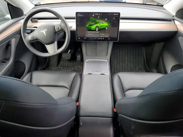 7SAYGDEEXPF868371 2023 TESLA MODEL Y - Image 8