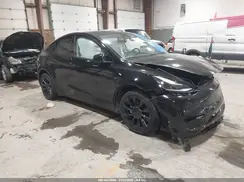 7SAYGDEEXPF869620 2023 TESLA MODEL Y
