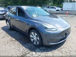 7SAYGDEEXPF869763 2023 TESLA MODEL Y