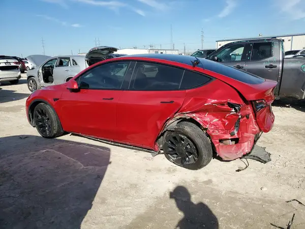 7SAYGDEEXPF874090 2023 TESLA MODEL Y - Image 2
