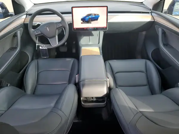 7SAYGDEEXPF874882 2023 TESLA MODEL Y - Image 8