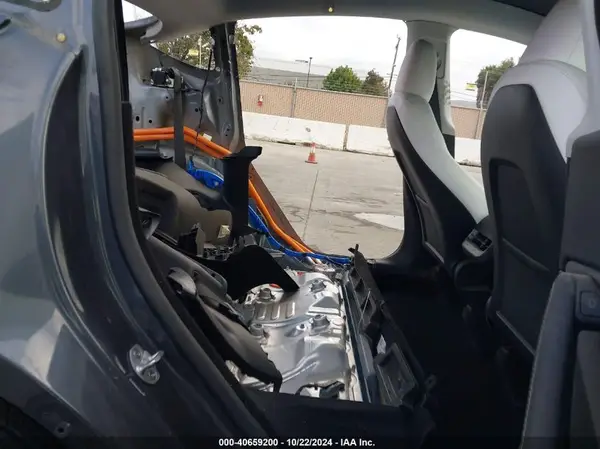 7SAYGDEEXPF878303 2023 TESLA MODEL Y - Image 8