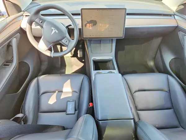 7SAYGDEEXPF884005 2023 TESLA MODEL Y - Image 8